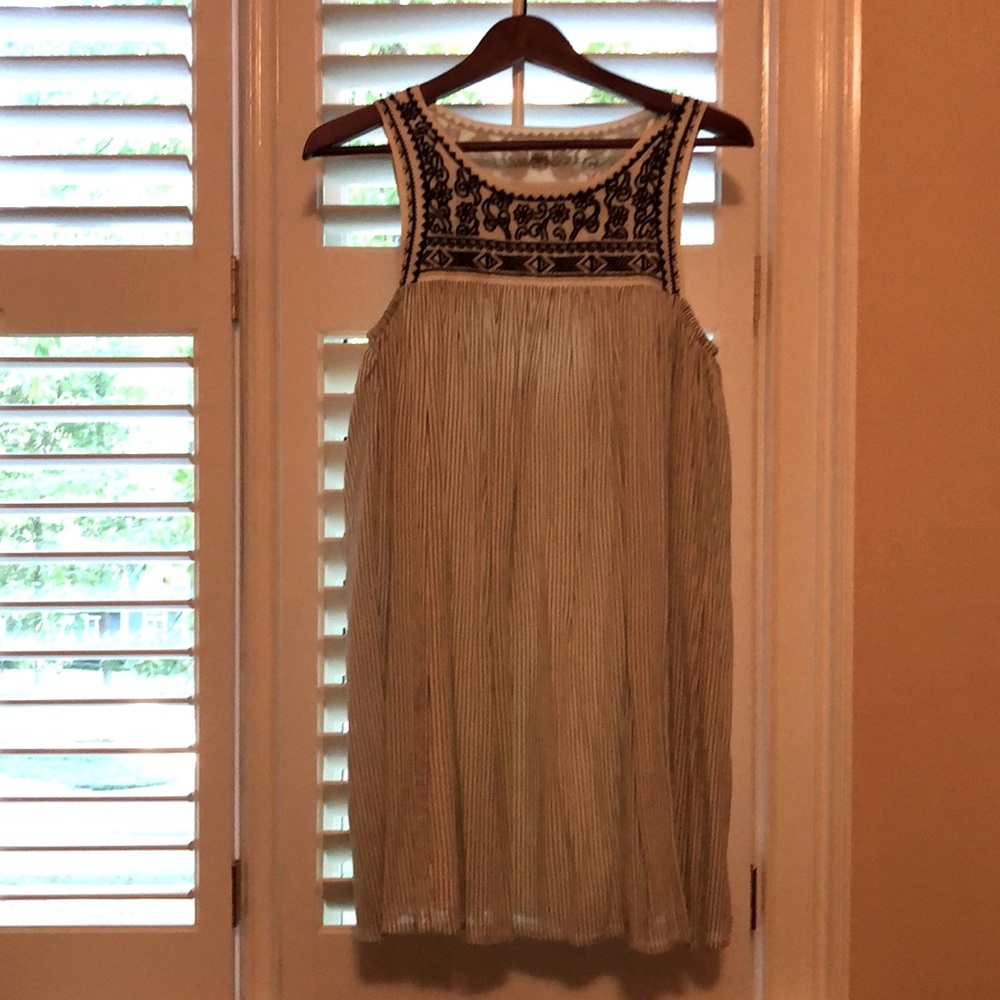 Adorable @americaneagle shift dress, size XS